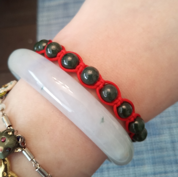 Burmese Jadeite Chinese Red String Bracelet - Picture 3 of 8